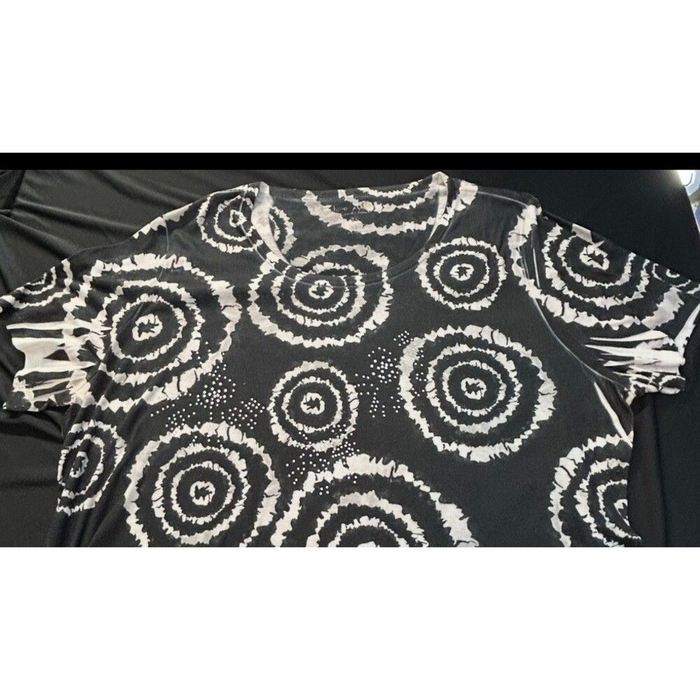Jane Ashley 2X Black White Tie Dye Swirl Blouse Silver Bead Accents Fitted Tee